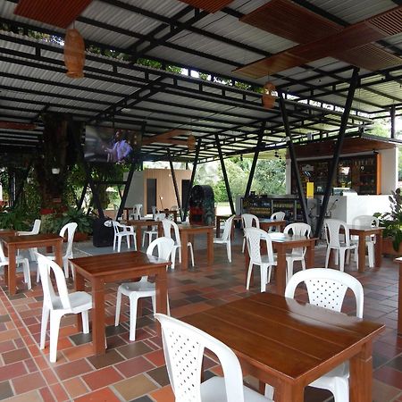 Hotel Campestre Las Palmas Sas Villavicencio Exterior photo
