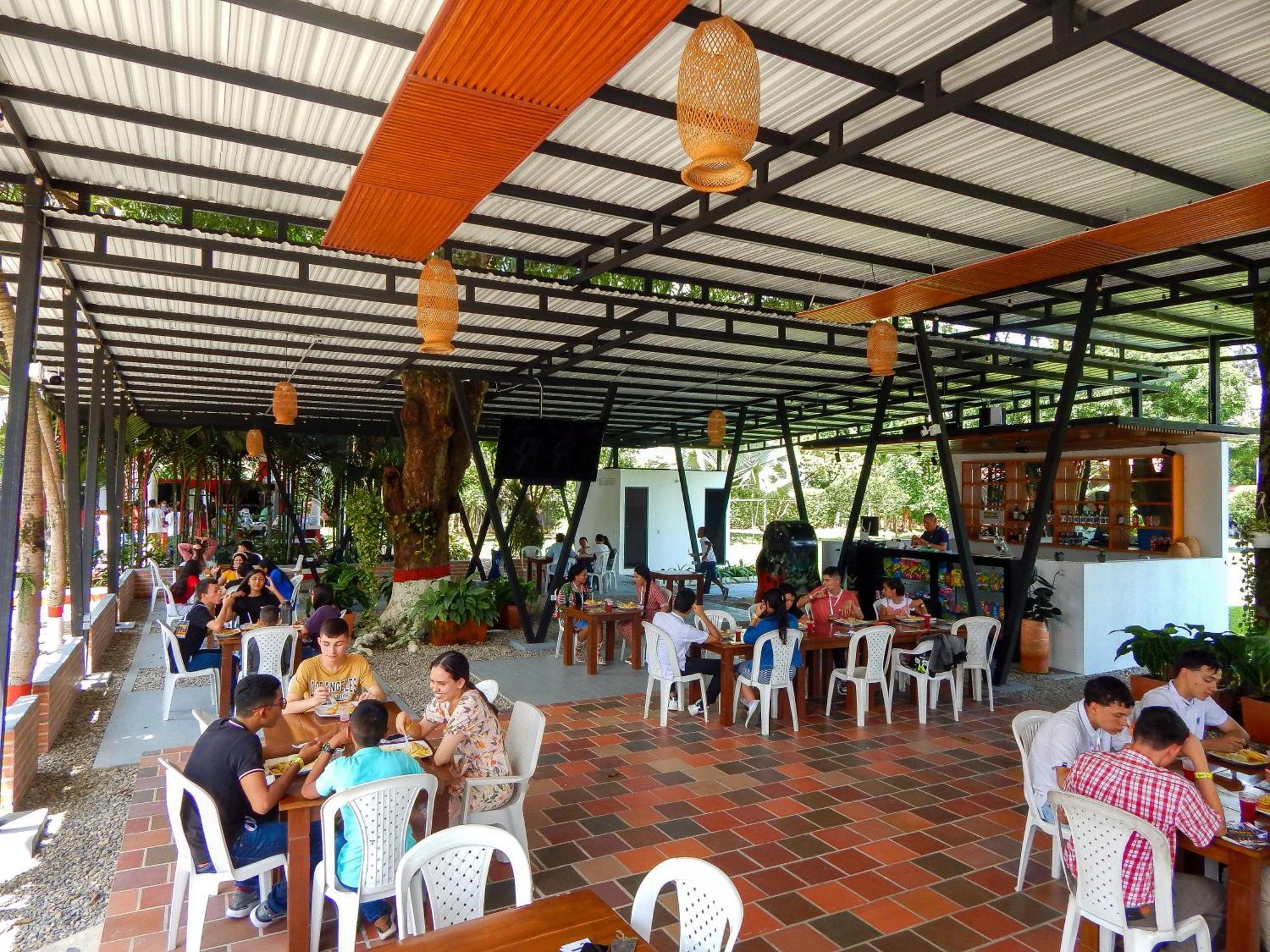 Hotel Campestre Las Palmas Sas Villavicencio Exterior photo