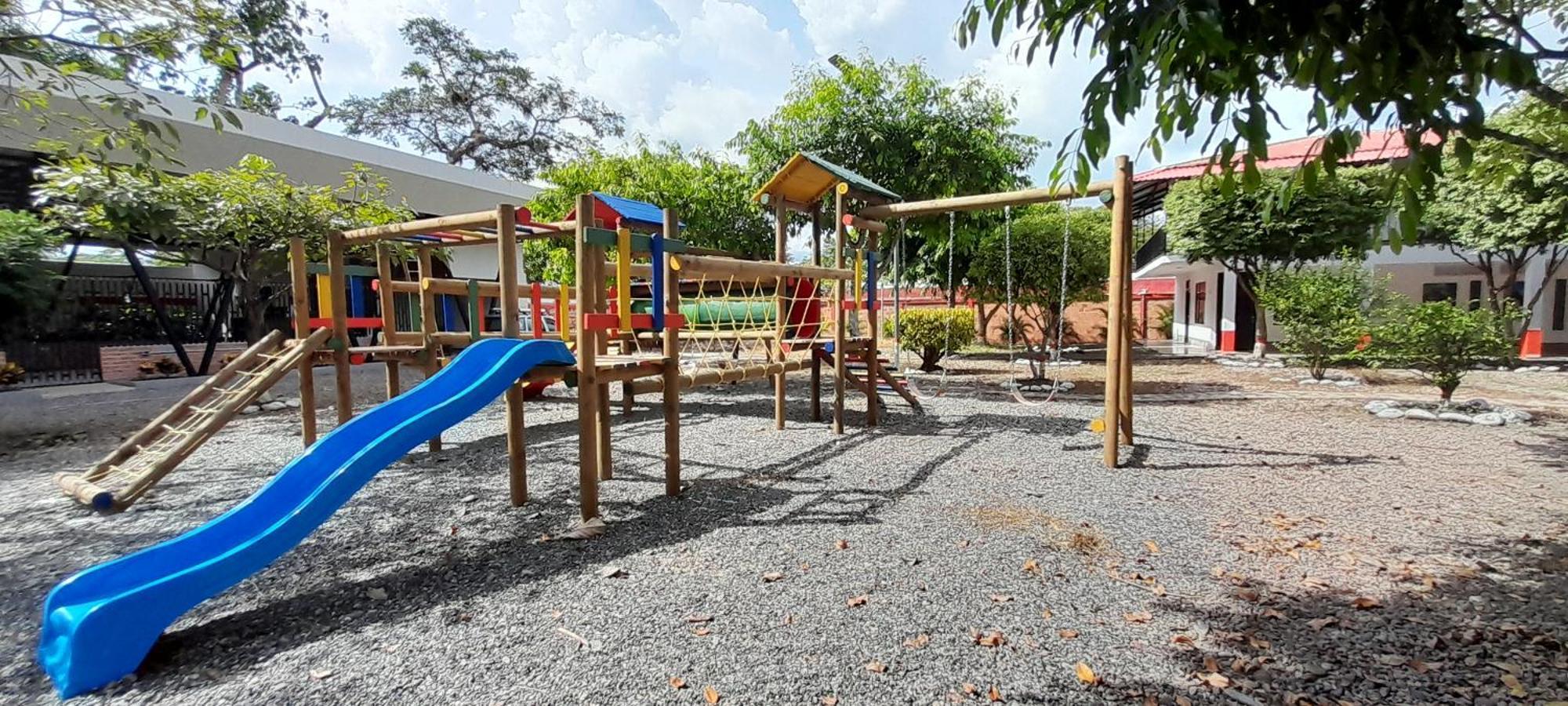 Hotel Campestre Las Palmas Sas Villavicencio Exterior photo