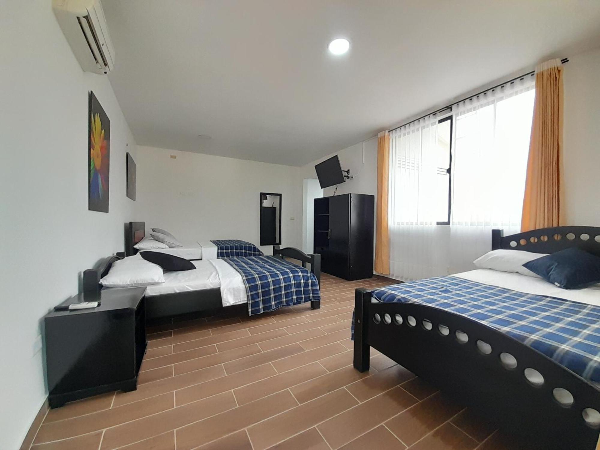 Hotel Campestre Las Palmas Sas Villavicencio Exterior photo